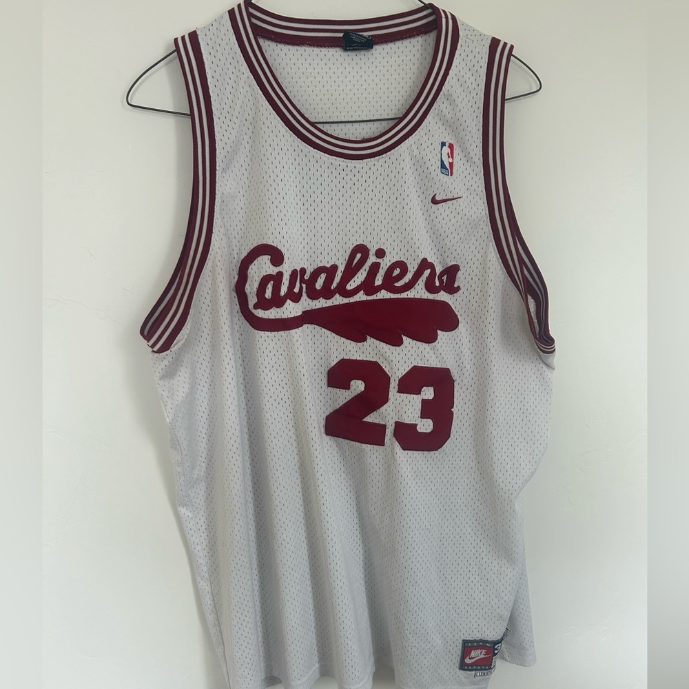 Nike Lebron James jersey